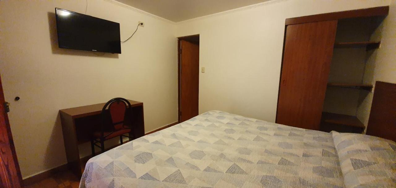 Hostal El Loa Calama Luaran gambar