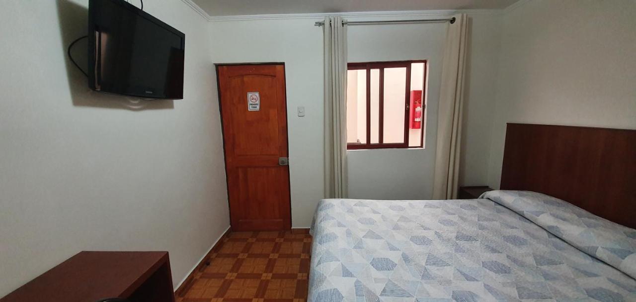Hostal El Loa Calama Luaran gambar
